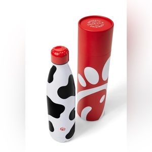 New Chick-fil-A cow print water bottle